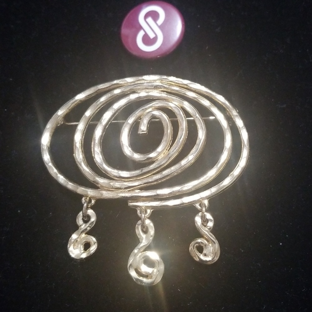 Vintage musical note pin
